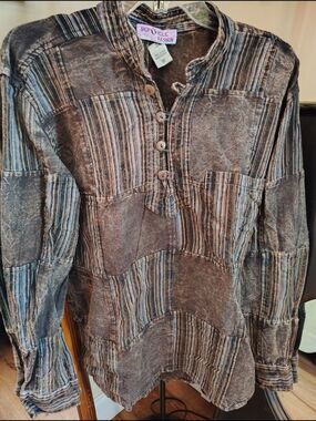 Long-Sleeve Striped Patchwork Henley - Brown/Gray Shop Holic Fashion M